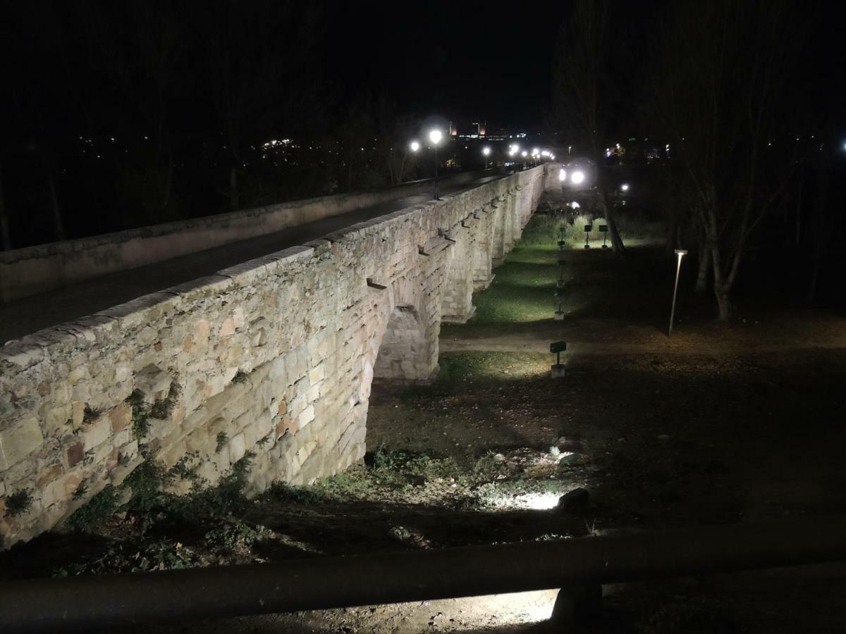 Apartamento Ribera Del Puente Salamanca Exteriör bild