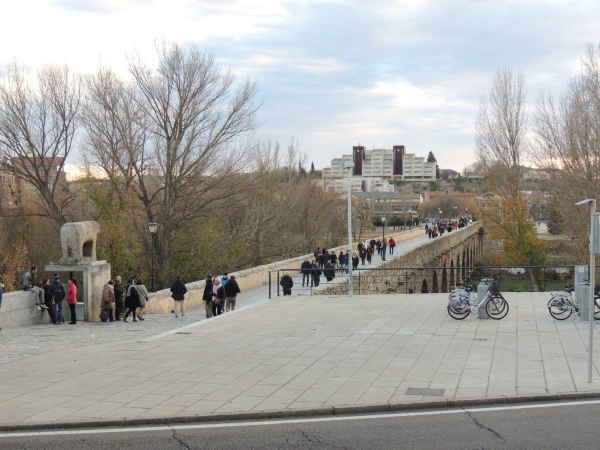 Apartamento Ribera Del Puente Salamanca Exteriör bild